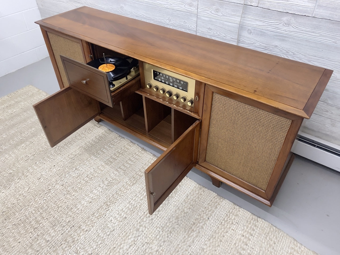SOLD OUT!!! Curtis Mathes Mid Century Stereo Console Record Player Changer - AM FM Bluetooth The Vintedge Co.