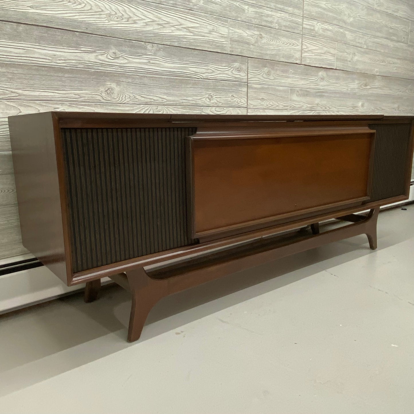 SOLD OUT!!! GE General Electric Mid Century Long and Low Stereo Console Record Player Changer AM FM Bluetooth The Vintedge Co.