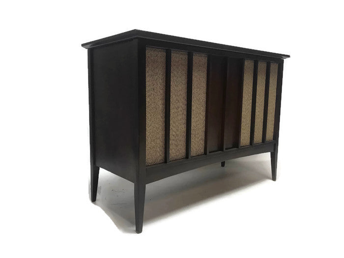 **SOLD OUT** PENNECREST Vintage 60s Stereo Console Record Player Changer AM FM Bluetooth The Vintedge Co.