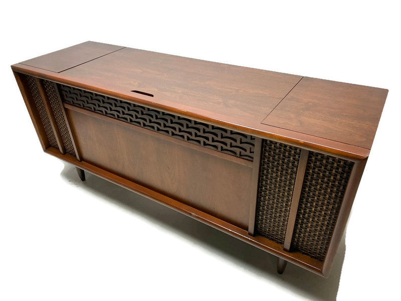 **SOLD OUT** AIRLINE 60s Mid Century STEREO CONSOLE Record Player Changer AM FM Bluetooth The Vintedge Co.