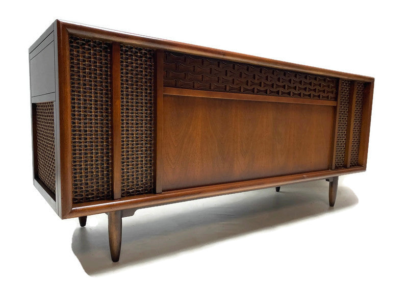**SOLD OUT** AIRLINE 60s Mid Century STEREO CONSOLE Record Player Changer AM FM Bluetooth The Vintedge Co.
