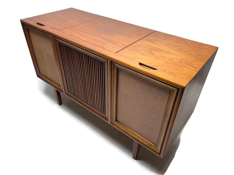 **SOLD OUT** MOTOROLA 3-Channel Mid Century Stereo Console Record Player Changer AM FM Alexa Bluetooth The Vintedge Co.