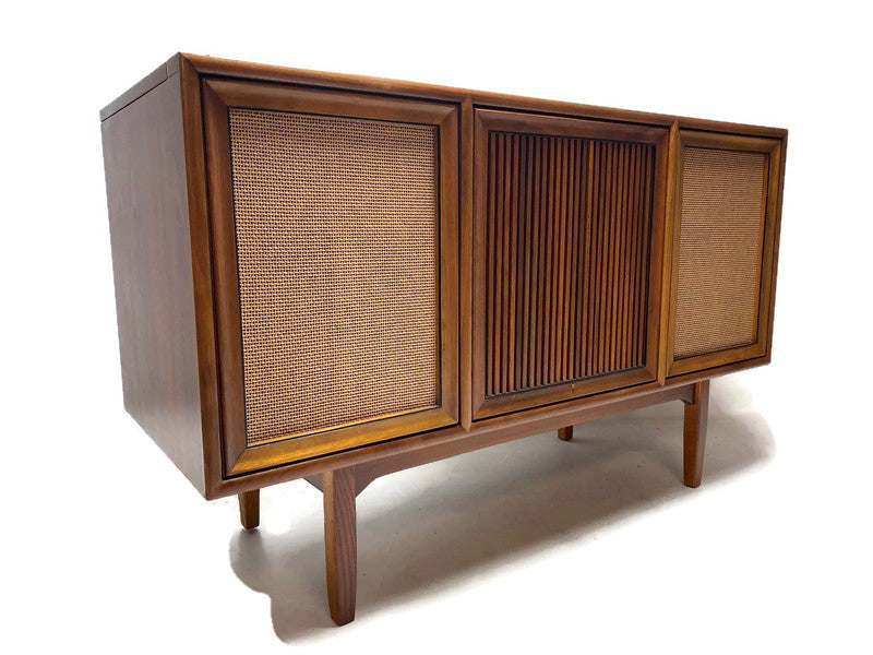 **SOLD OUT** MOTOROLA 3-Channel Mid Century Stereo Console Record Player Changer AM FM Alexa Bluetooth The Vintedge Co.