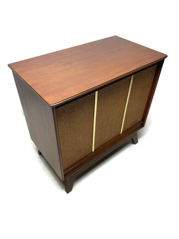 **SOLD OUT** RCA 50s 60s Hi Fidelity STEREO CONSOLE Record Player Changer AM FM Bluetooth The Vintedge Co.