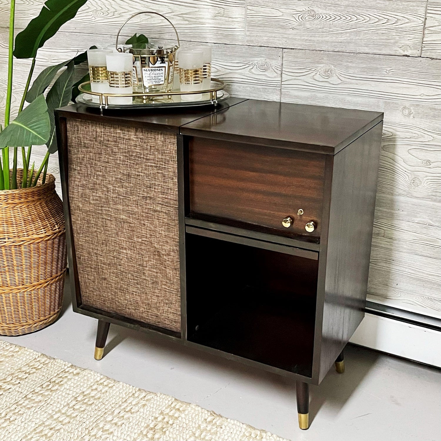 SOLD OUT!! VOICE OF MUSIC Hi Fidelity Record Player Changer Bluetooth Alexa The Vintedge Co.