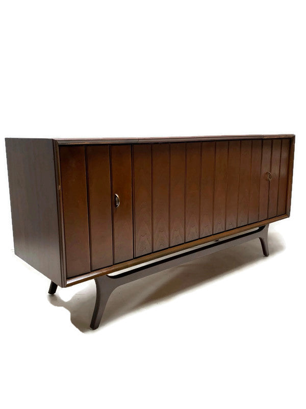 **SOLD OUT**  ZENITH Louver Door Record Player Changer Stereo Console AM FM Bluetooth Alexa The Vintedge Co.