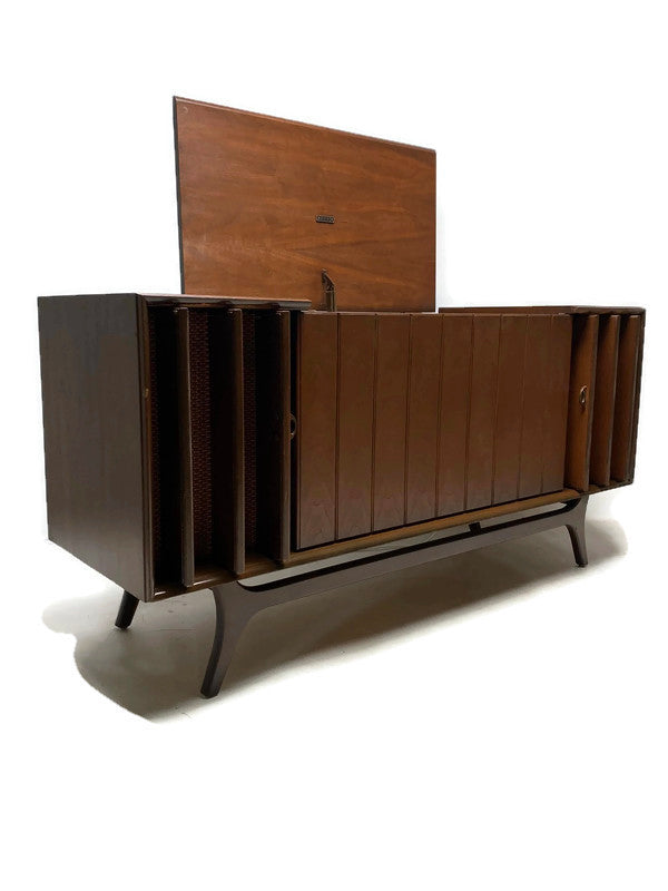 **SOLD OUT**  ZENITH Louver Door Record Player Changer Stereo Console AM FM Bluetooth Alexa The Vintedge Co.
