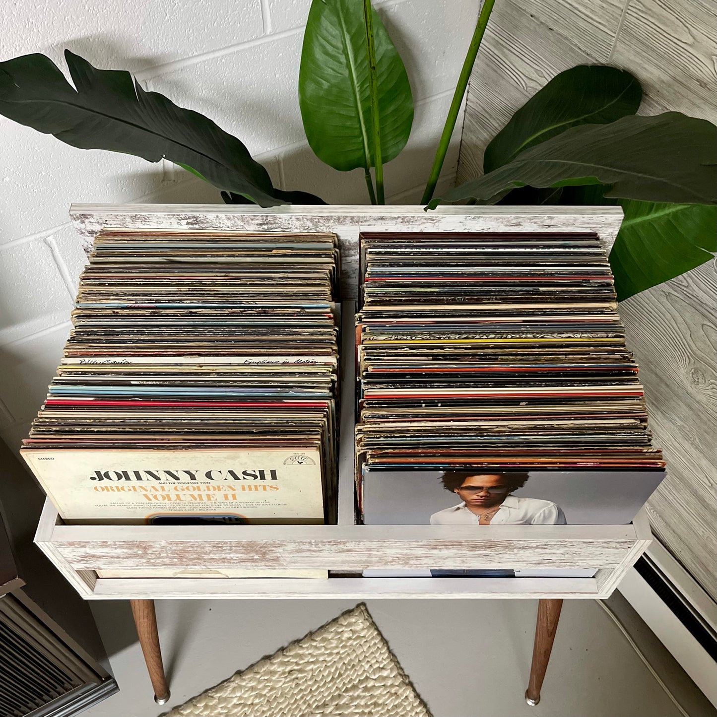 DUAL DISPLAY Record Album Storage Stand | FARMHOUSE-M The Vintedge Co.