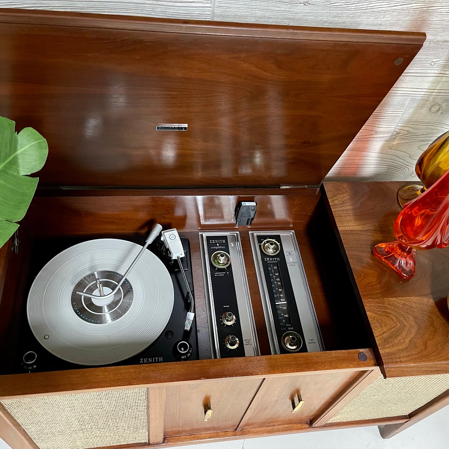 SOLD OUT! ZENITH Solid State Record Player Stereo Console Changer AM FM Bluetooth Alexa The Vintedge Co.