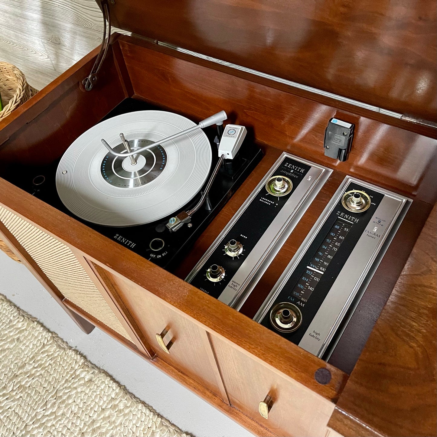 SOLD OUT! ZENITH Solid State Record Player Stereo Console Changer AM FM Bluetooth Alexa The Vintedge Co.