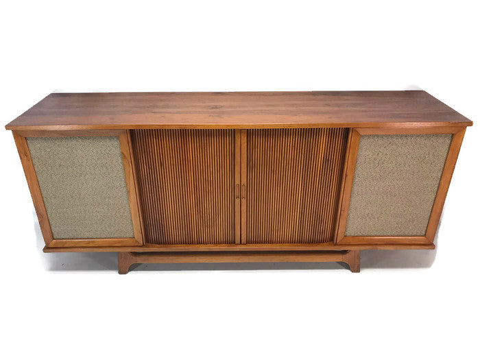 **SOLD OUT** CURTIS MATHES Vintage Record Player Changer Stereo Console AM FM Bluetooth The Vintedge Co.