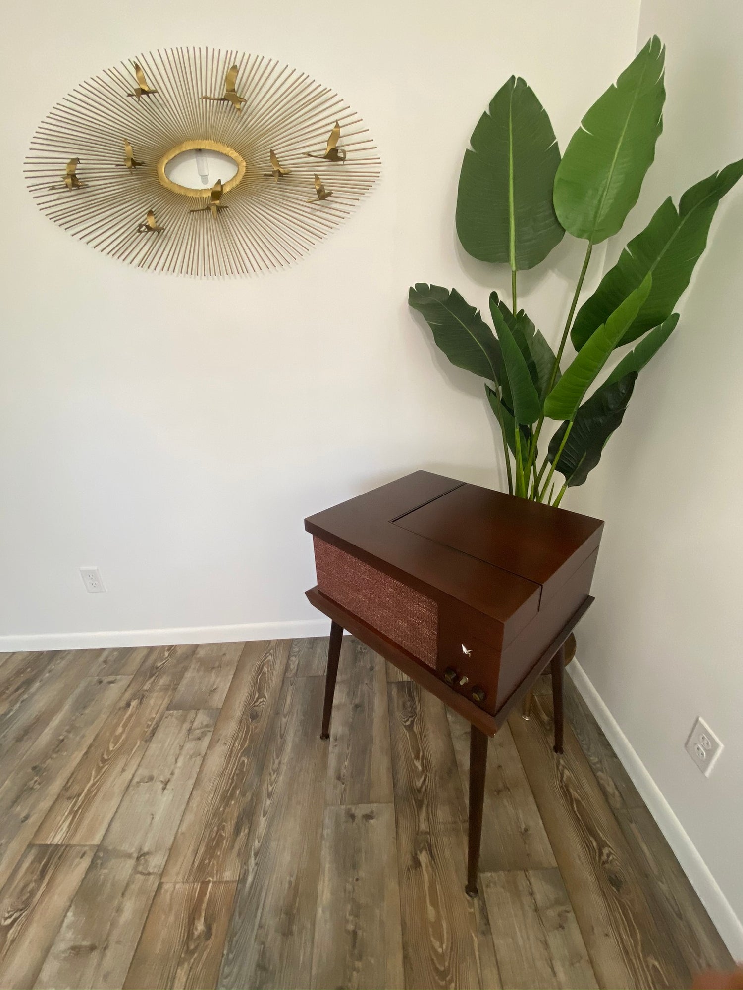 **SOLD OUT** VOICE OF MUSIC High Fidelity Stereo Record Player Changer Consolette VM Alexa The Vintedge Co.