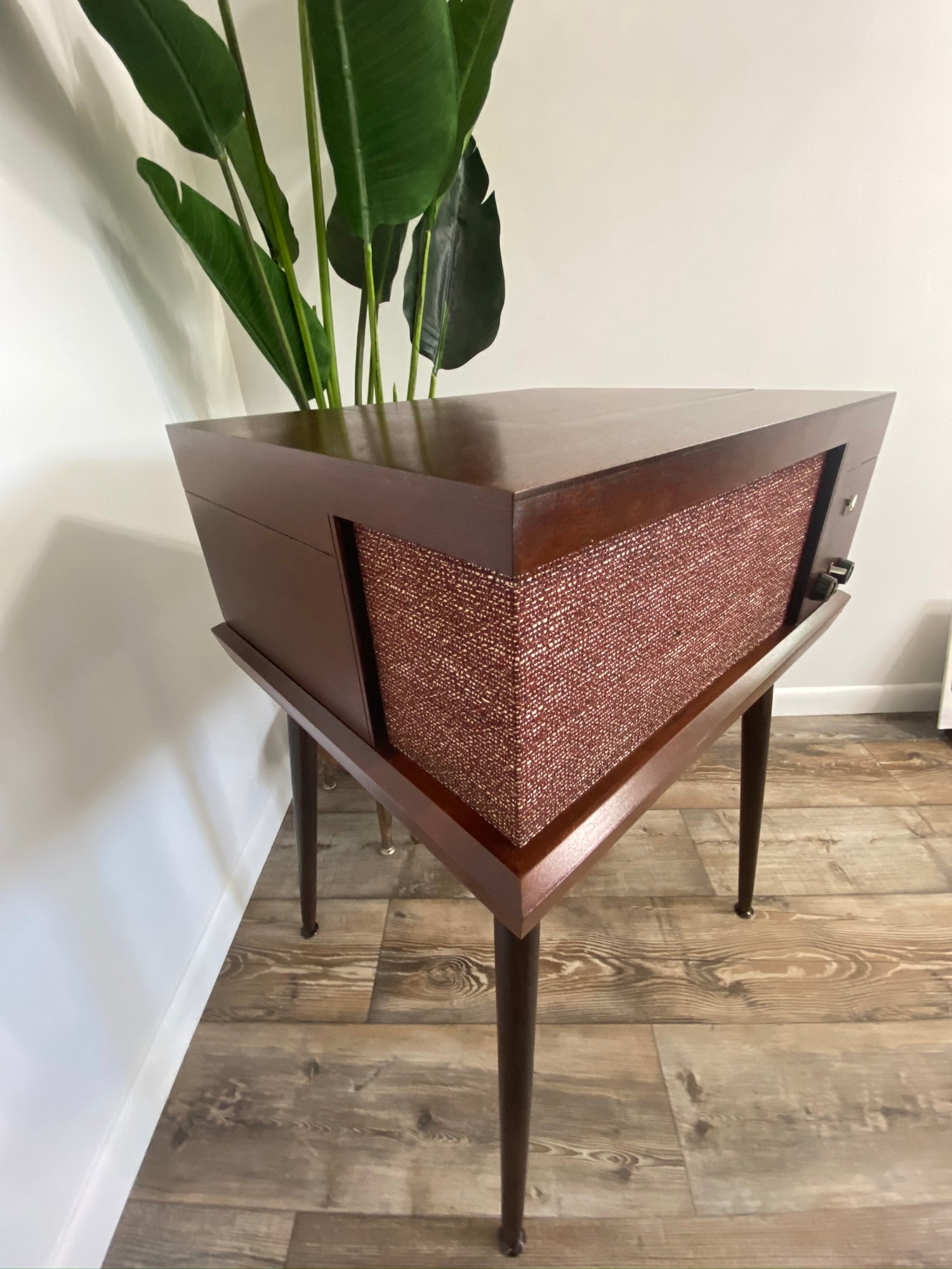 **SOLD OUT** VOICE OF MUSIC High Fidelity Stereo Record Player Changer Consolette VM Alexa The Vintedge Co.