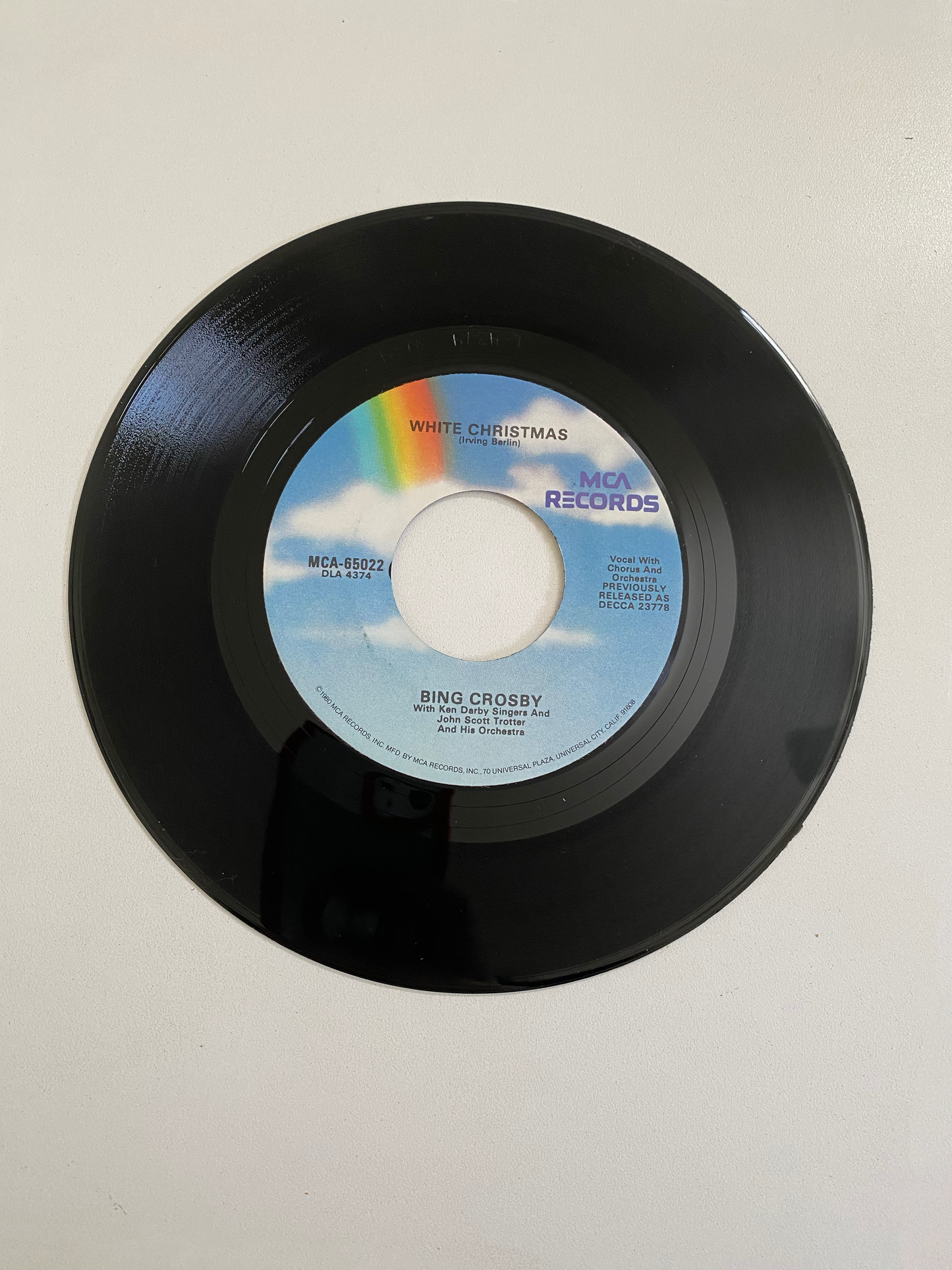 Bing Crosby - God Rest Ye Merry Gentlemen | 45 The Vintedge Co.