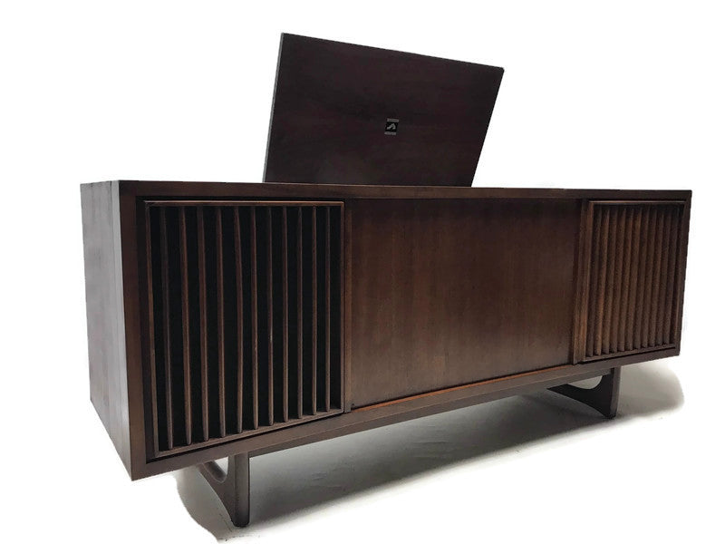 **SOLD OUT** RCA Mid Century Curved Front Record Player Changer Stereo Console - Bluetooth The Vintedge Co.