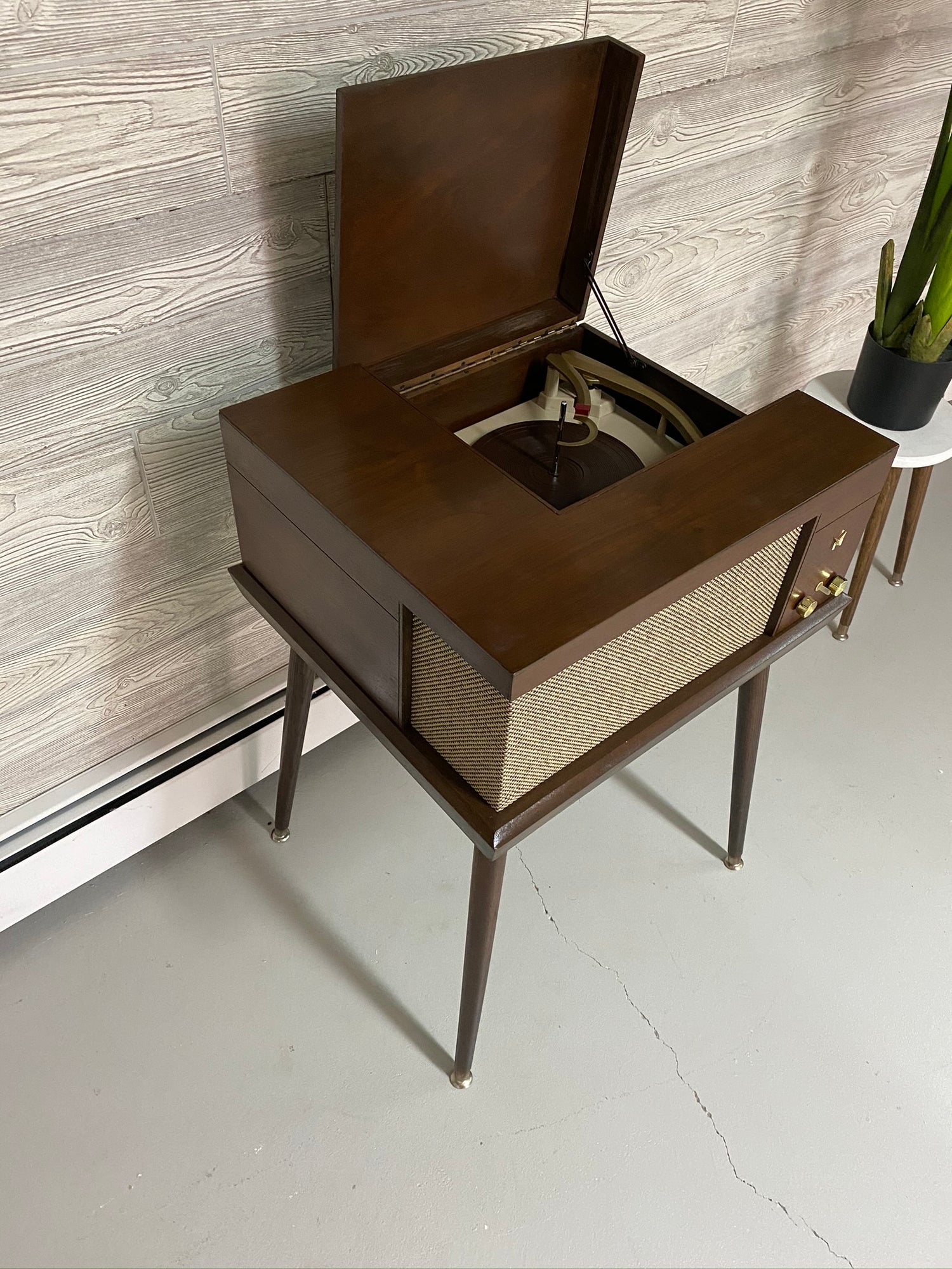 **SOLD OUT** VOICE OF MUSIC High Fidelity Stereo Record Player Changer Consolette VM Alexa The Vintedge Co.