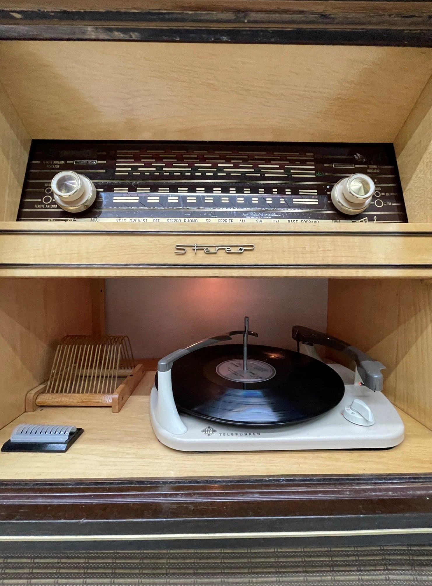 SOLD OUT!!! KUBA 50s Mid Century Stereo Console Record Player Changer w/Whiskey Bar Cabinet - AM FM Bluetooth Alexa The Vintedge Co.