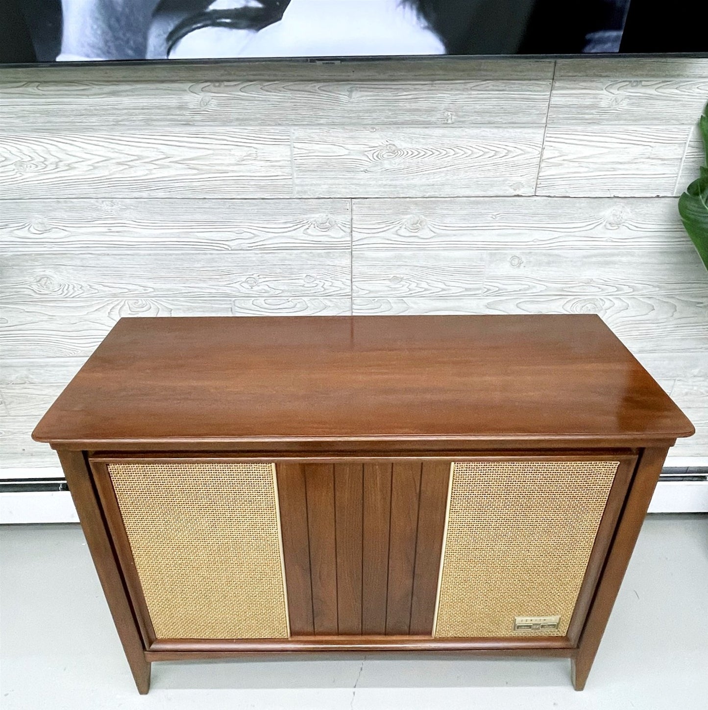 SOLD OUT ZENITH Mid Century 60s Stereo Console Record Player Changer AM FM Bluetooth The Vintedge Co.