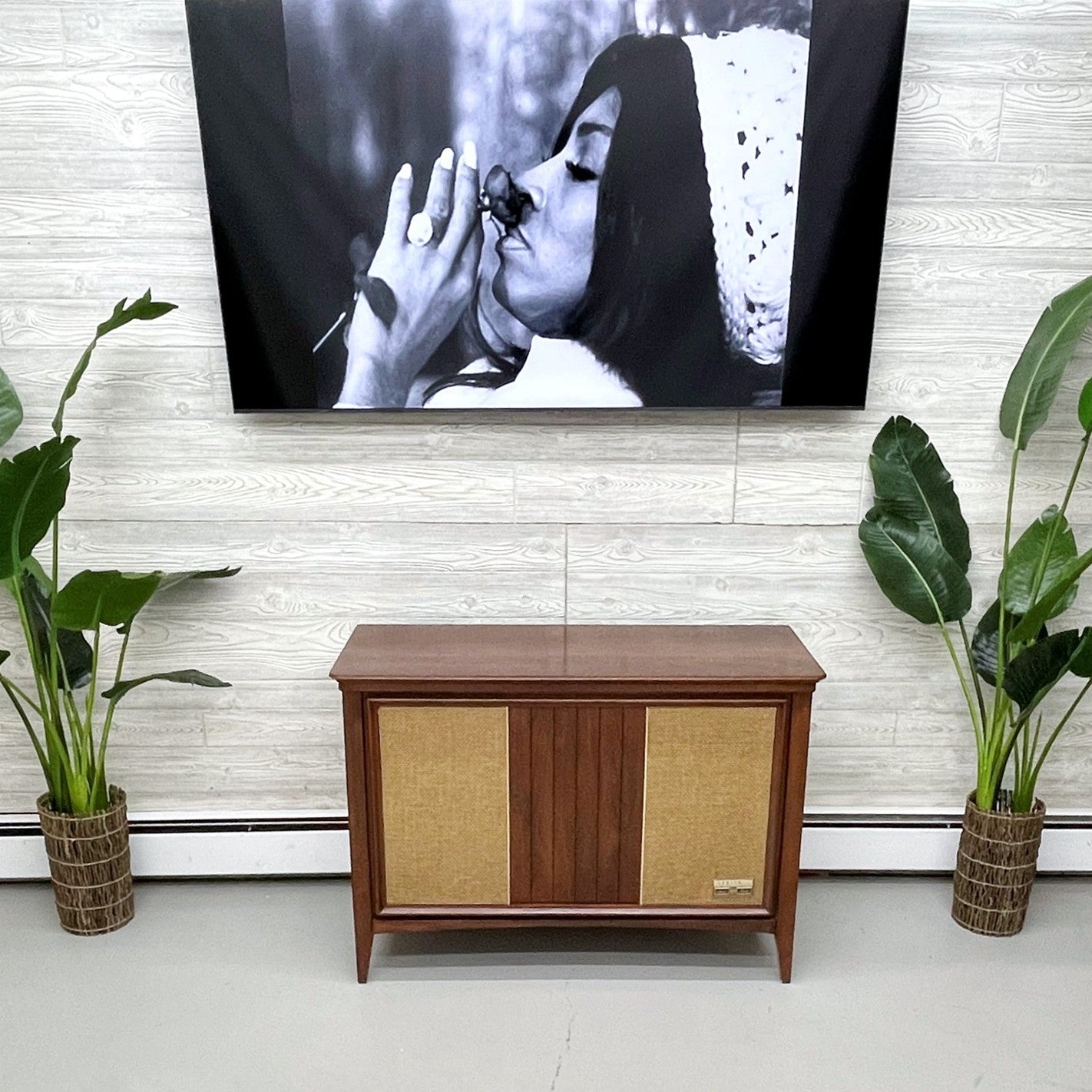 SOLD OUT ZENITH Mid Century 60s Stereo Console Record Player Changer AM FM Bluetooth The Vintedge Co.