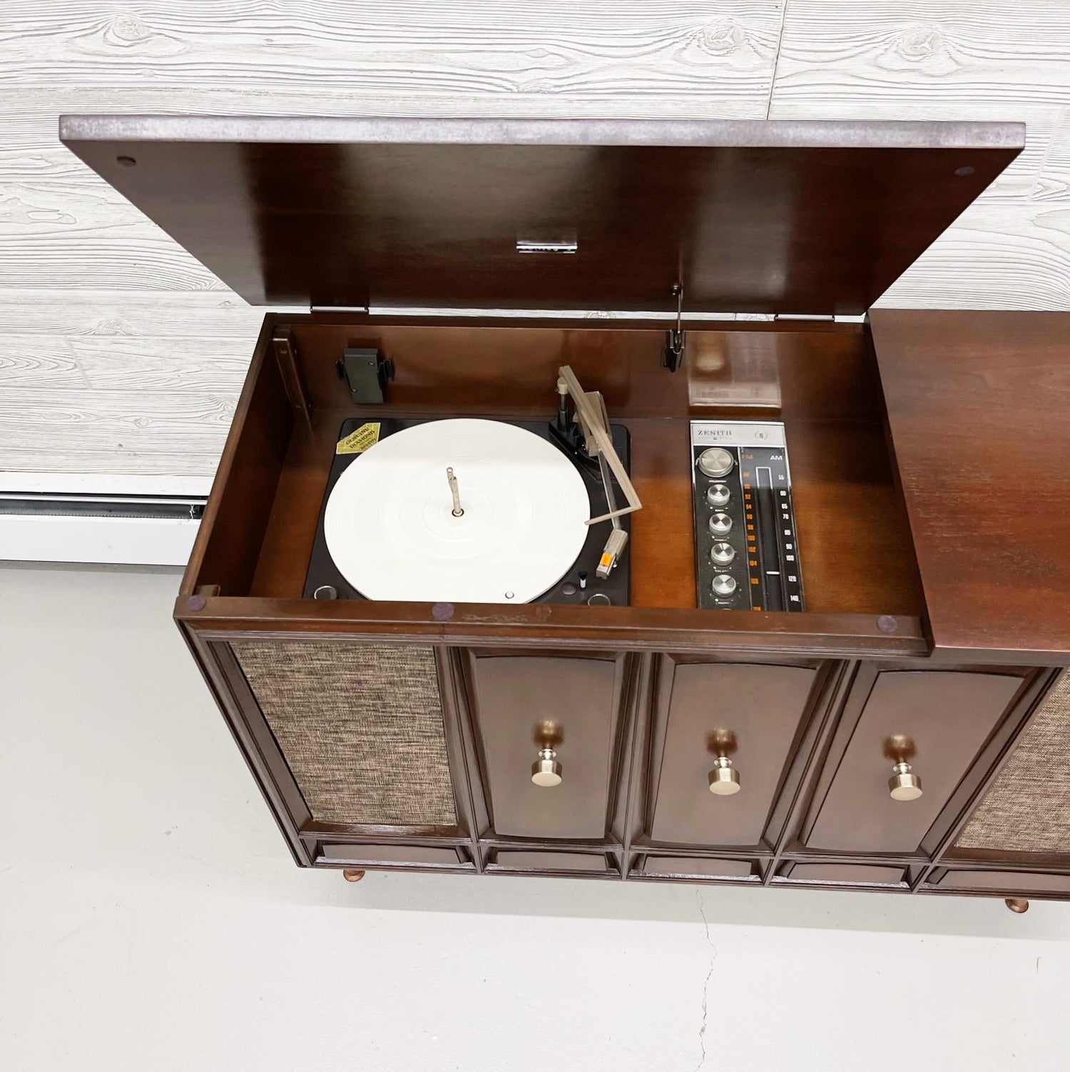 SOLD OUT!!! ZENITH Vintage 70s Stereo Console Record Player Changer AM FM Bluetooth The Vintedge Co.