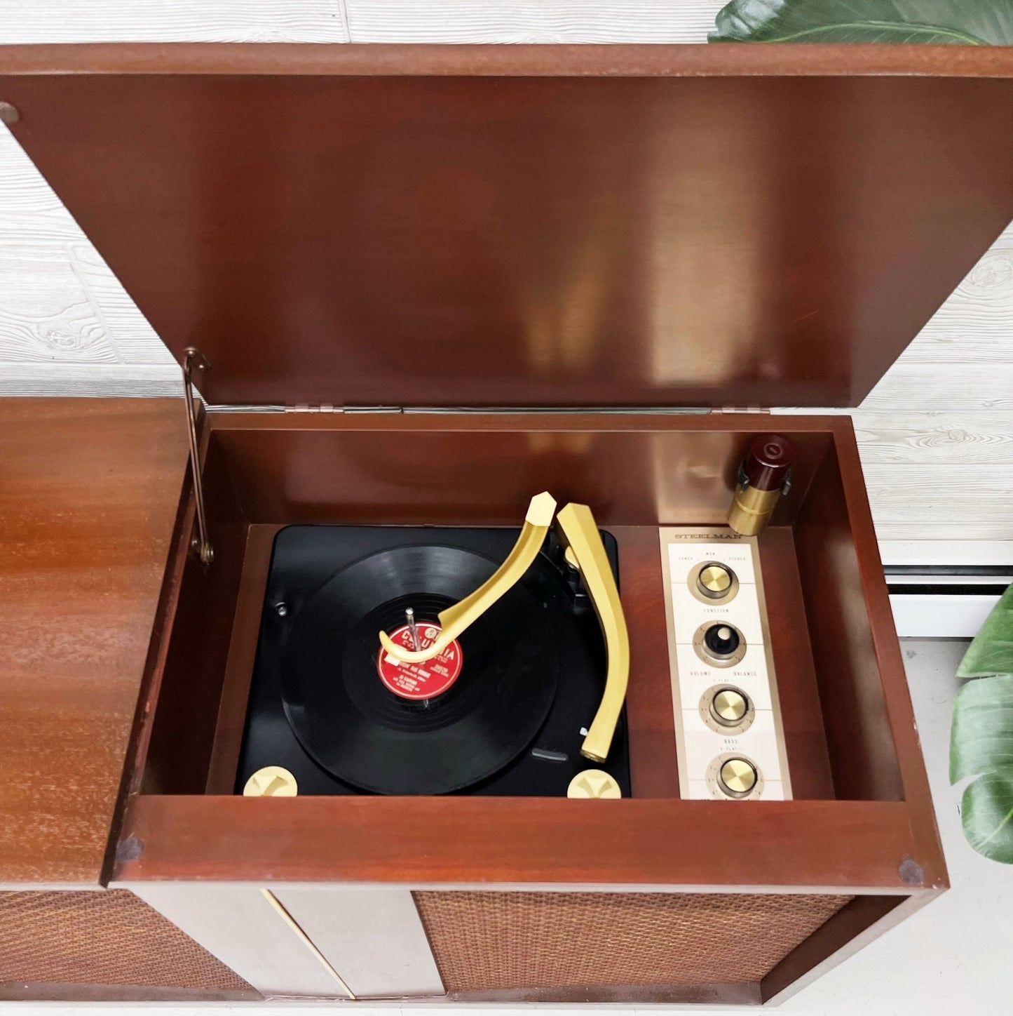 SOLD OUT!!! STEELMAN Mid Century Stereo Console Record Player Changer AM FM Bluetooth Alexa The Vintedge Co.