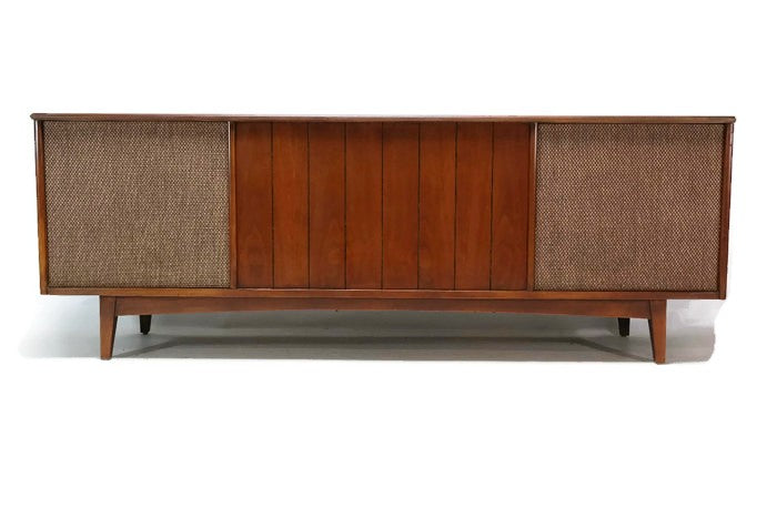 **SOLD OUT**  ADMIRAL Long and Low Vintage Record Player Changer Stereo Console - Bluetooth The Vintedge Co.