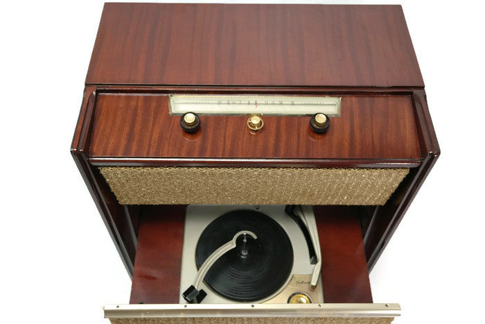 **SOLD OUT** SILVERTONE 50's Mid Century Record Player Changer High Fidelity Console The Vintedge Co.