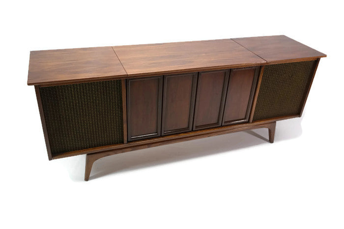 **SOLD OUT** SILVERTONE Mid Century Record Player Changer Stereo Console The Vintedge Co.