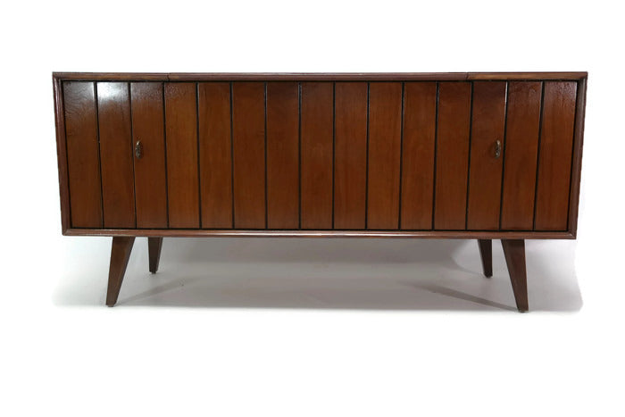 **SOLD OUT** ZENITH Mid Century Louver Door Record Player Changer Stereo Console The Vintedge Co.