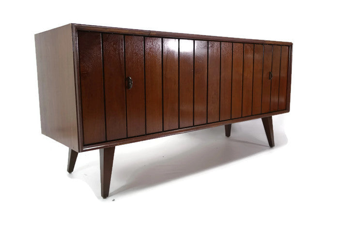 **SOLD OUT** ZENITH Mid Century Louver Door Record Player Changer Stereo Console The Vintedge Co.