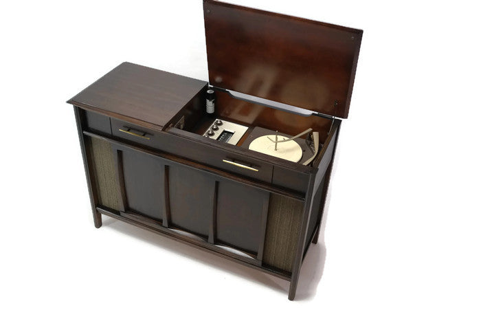 **SOLD OUT** AIRLINE Mid Century Record Player Changer Stereo Console The Vintedge Co.