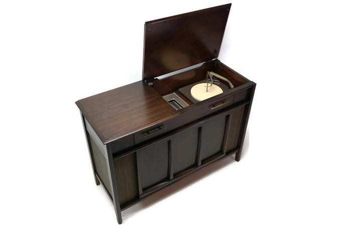 **SOLD OUT** AIRLINE Mid Century Record Player Changer Stereo Console The Vintedge Co.