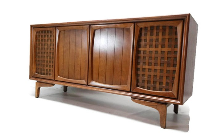 **SOLD OUT**  RCA Victor Victrola Mid Century Modern Stereo Console Record Player Changer AM FM  - Bluetooth The Vintedge Co.