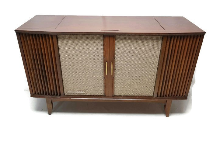 **SOLD OUT**  MOTOROLA 3-Channel Mid Century Record Player Changer Stereo Console The Vintedge Co.