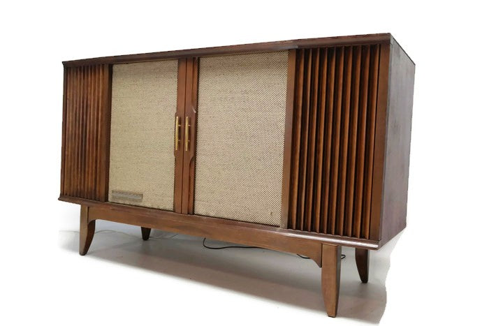 **SOLD OUT**  MOTOROLA 3-Channel Mid Century Record Player Changer Stereo Console The Vintedge Co.