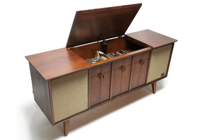 **SOLD OUT**  ZENITH Mid Century Modern Record Player Changer Stereo Console AM FM  - Bluetooth The Vintedge Co.