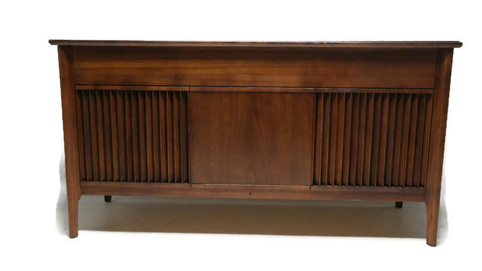 **SOLD OUT** PILOT Mid Century DELUXE Stereo Console Record Player Changer AM FM  - Bluetooth The Vintedge Co.