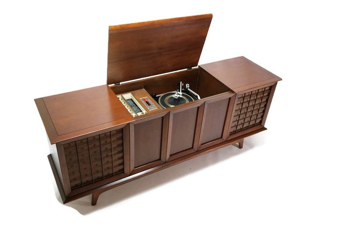 **SOLD OUT** SILVERTONE Mid Century Record Player Changer Stereo Console The Vintedge Co.