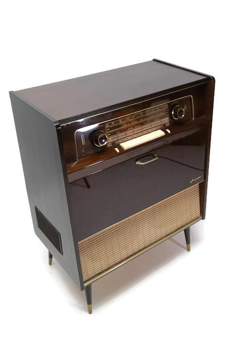 **SOLD OUT** GRUNDIG MAJESTIC Modern Turntable Record Player Stereo Console The Vintedge Co.