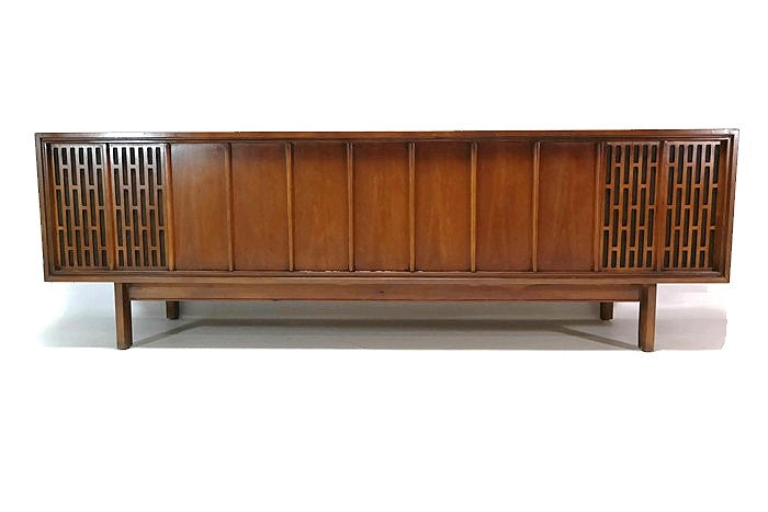 **SOLD OUT** MOTOROLA DELUXE Reel-2-Reel Stereo Console Record Changer Player The Vintedge Co.