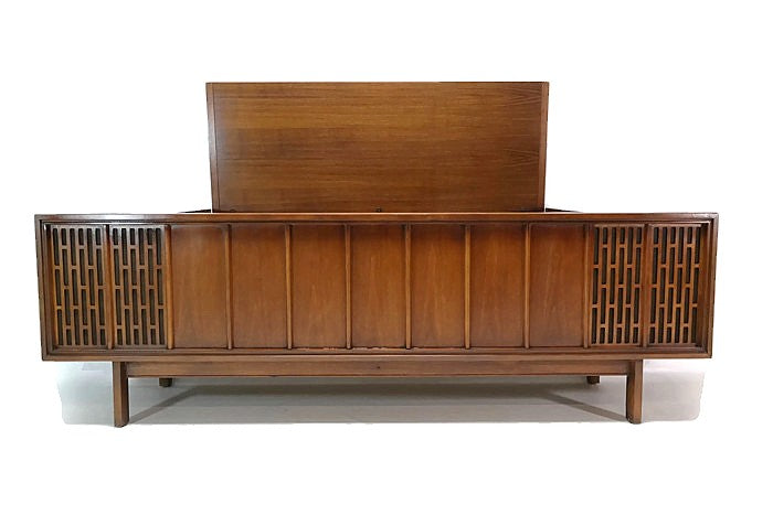 **SOLD OUT** MOTOROLA DELUXE Reel-2-Reel Stereo Console Record Changer Player The Vintedge Co.