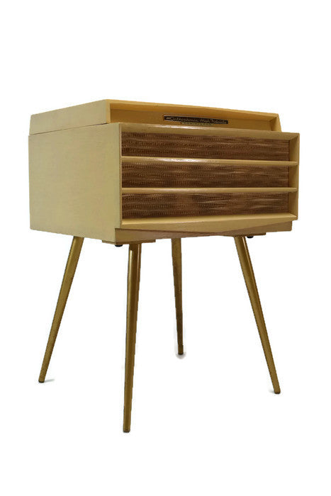**SOLD OUT** RCA ORTHOPHONIC High Fidelity Mono Blonde Record Player Changer The Vintedge Co.