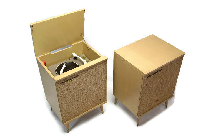 **SOLD OUT** RCA ORTHOPHONIC 2-Piece Blonde High Fidelity Record Player Changer + Speaker - Bluetooth The Vintedge Co.