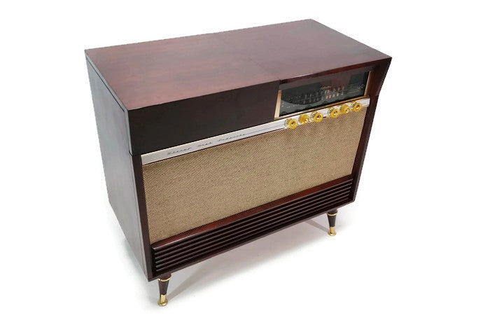 **SOLD OUT** SILVERTONE 50s Mid Century Record Player Changer Stereo Console AM FM Bluetooth The Vintedge Co.