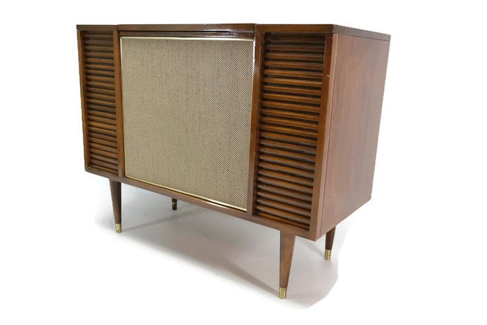 **SOLD OUT** The Vintedge Co™ - TURNTABLE READY SERIES Mid Century Record Player Stereo Cabinet Console FM Bluetooth The Vintedge Co.