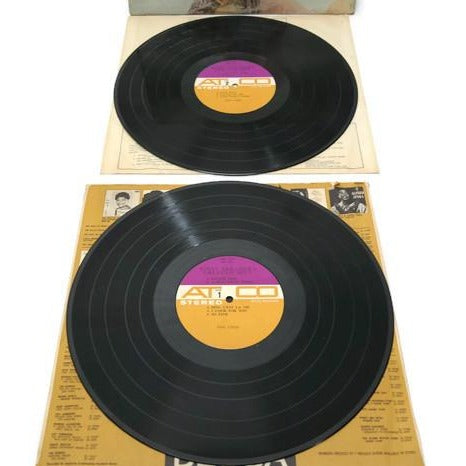 Sonny & Cher - Greatest Hits | 33 The Vintedge Co.