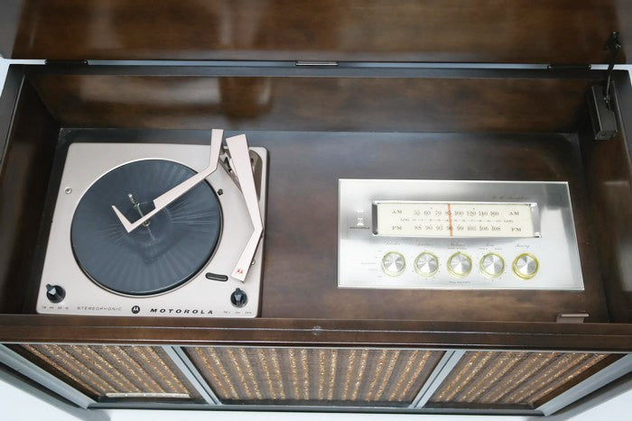 **SOLD OUT** MOTOROLA 3-Channel Stereophonic High Fidelity Record Changer Player Stereo Console - Bluetooth The Vintedge Co.