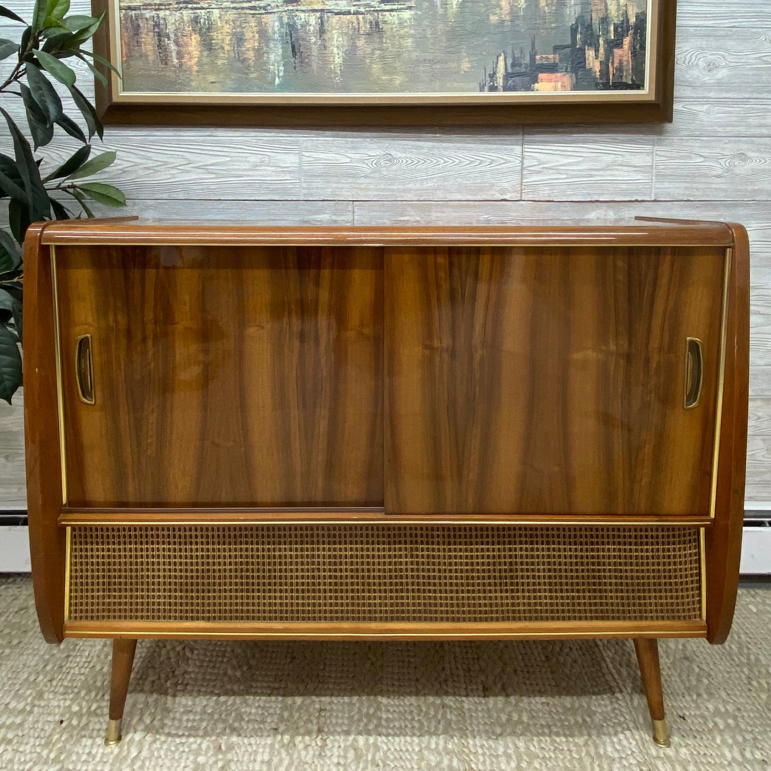 DELMONICO Mid Century WHISKEY Dry BAR Stereo Console Record Player Changer AM FM Bluetooth The Vintedge Co.