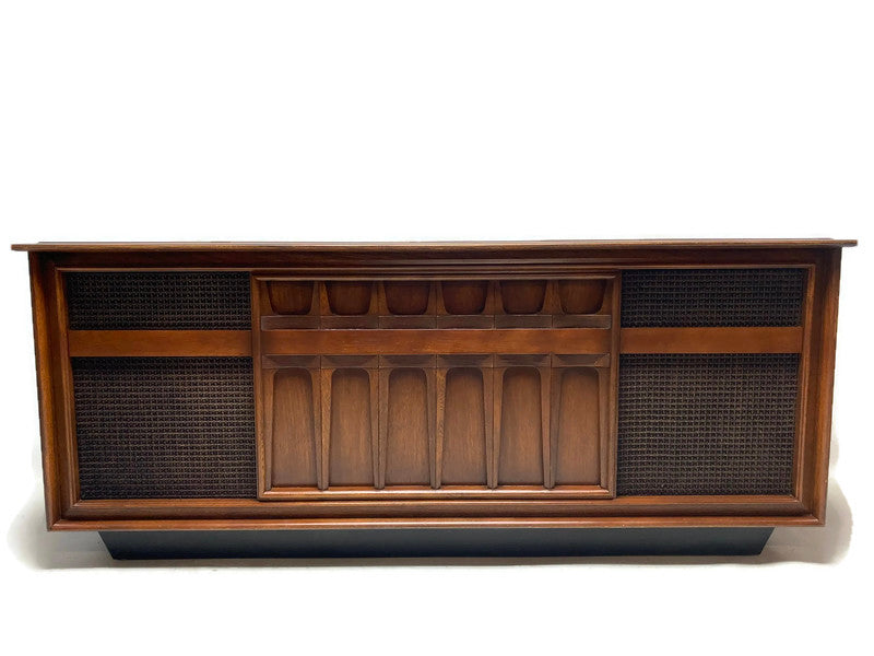 **SOLD OUT** RCA DELUXE Mid Century Stereo Console Record Player Changer AM FM Bluetooth The Vintedge Co.