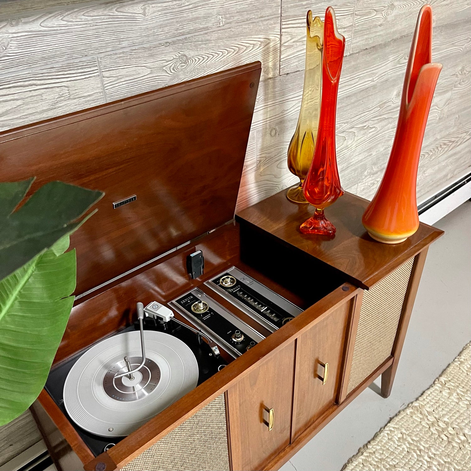 SOLD OUT! ZENITH Solid State Record Player Stereo Console Changer AM FM Bluetooth Alexa The Vintedge Co.